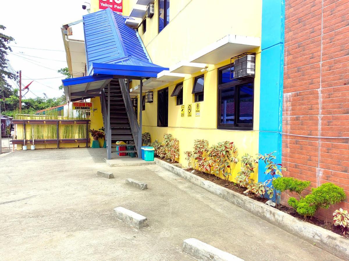 Yellowpad Hotel Davao Stadt Exterior foto